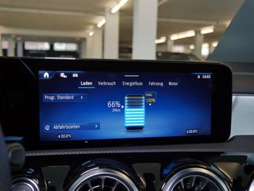 Mercedes CLA Berline 250 E — photo 17