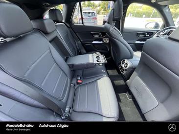 Mercedes GLC 450 D — photo 16