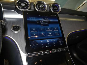 Mercedes GLC 300 De — photo 19