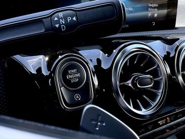 Mercedes CLA Berline 220 D — photo 27