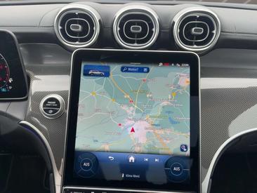 Mercedes GLC 300 D — photo 14