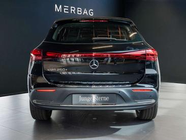 Mercedes EQA 250 — photo 4