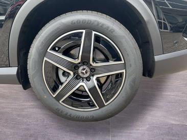Mercedes GLC 300 D — photo 15