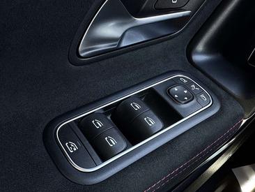Mercedes CLA Berline 220 D — photo 29