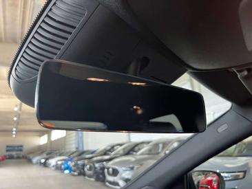 Mercedes GLA 200 — photo 24