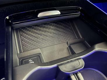 Mercedes GLA 200 — photo 26