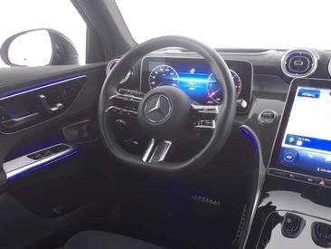 Mercedes GLC 450 D — photo 17
