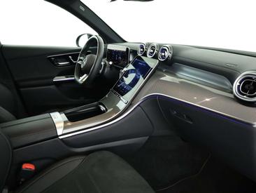 Mercedes GLC 220 D — photo 17