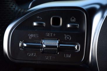 Mercedes CLA Berline 180 — photo 26