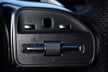 Mercedes CLA Berline 180 — photo 27