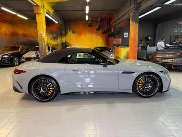 Mercedes SL Cabriolet 63 4MATIC+ — photo 8