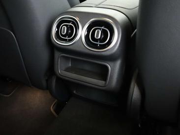 Mercedes GLC 220 D — photo 23