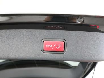 Mercedes GLC 220 D — photo 24