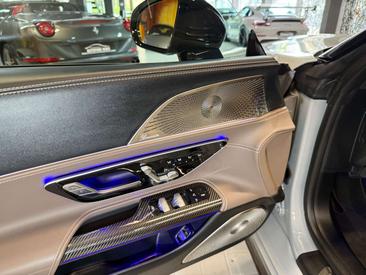 Mercedes SL Cabriolet 63 4MATIC+ — photo 15