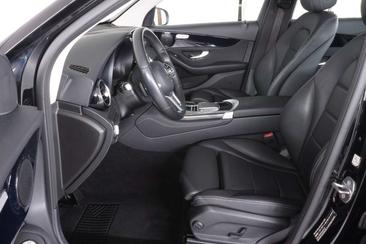 Mercedes GLC 300 D — photo 7