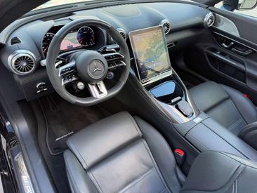 Mercedes SL Cabriolet 63 4MATIC+ — photo 15