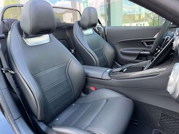 Mercedes SL Cabriolet 63 4MATIC+ — photo 18