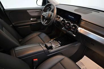 Mercedes GLB 200 — photo 3
