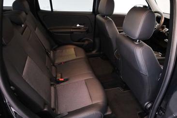 Mercedes GLB 200 — photo 5