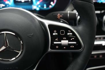 Mercedes GLC 220 D — photo 17