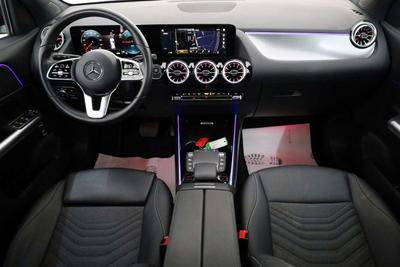 Mercedes EQA 250