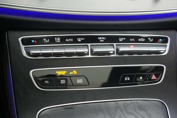 Mercedes Classe E Berline 53 4MATIC — photo 19