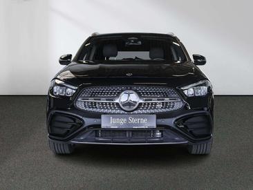 Mercedes GLA 200 — photo 3
