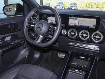 Mercedes GLA 200 — photo 6