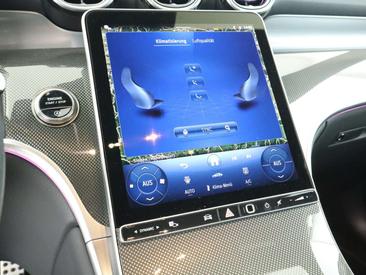 Mercedes GLC 220 D — photo 14