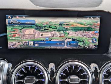 Mercedes GLB 200d — photo 18