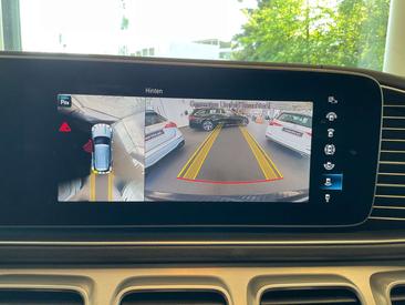 Mercedes GLE 400 D — photo 21