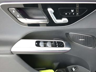 Mercedes GLC 220 D — photo 20