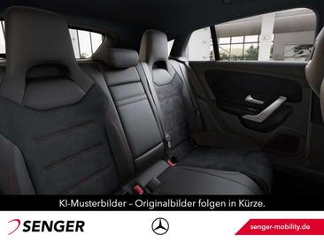 Mercedes CLA Berline 200 — photo 9