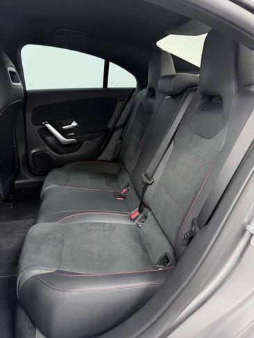 Mercedes CLA Berline 250 E — photo 38