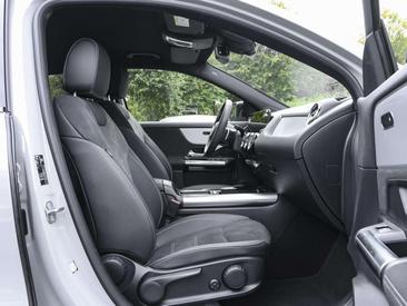 Mercedes GLA 200 — photo 5