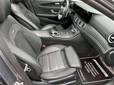 Mercedes Classe E63 AMG 63 — photo 9