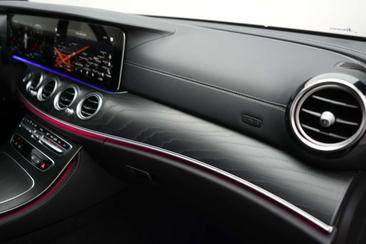 Mercedes Classe E 300 AMG Line — photo 9