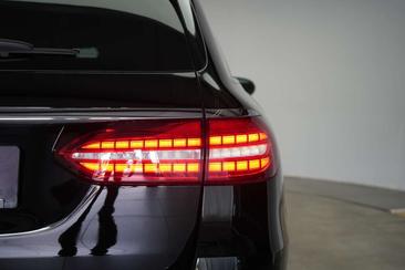 Mercedes Classe E 300 AMG Line — photo 34