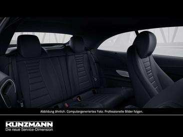 Mercedes Classe E 400 Night Edition — photo 4