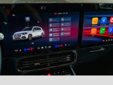 Mercedes GLB 350 — photo 11