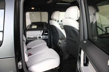 Mercedes GLS — photo 18