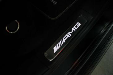 Mercedes GLS — photo 27