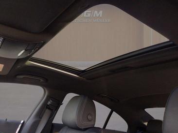 Mercedes CLS 300 — photo 14