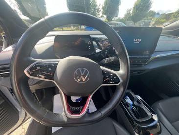 Volkswagen ID.4 GTX 4Motion — photo 9