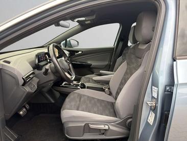 Volkswagen ID.5 Coupé SUV Pro Performance — photo 10
