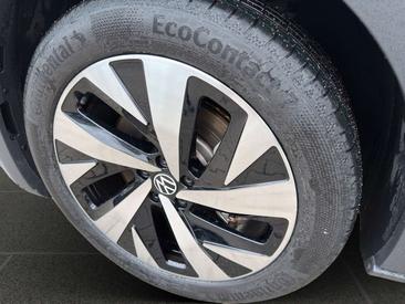 Volkswagen ID.5 Coupé SUV Pro Performance — photo 21