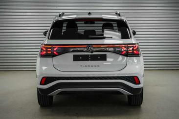 Volkswagen T-CROSS 1.5 TSI — photo 3