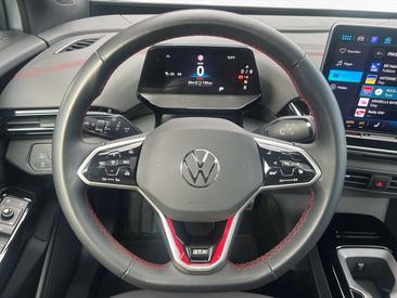 Volkswagen ID.4 GTX Performance 4MOTION — photo 8