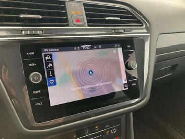 Volkswagen TIGUAN 2.0 TDI — photo 12