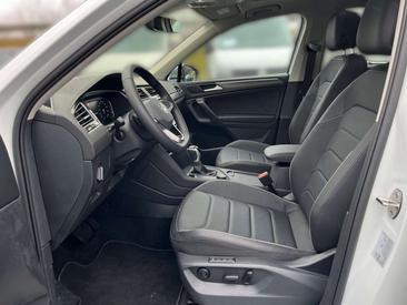 Volkswagen TIGUAN TDI 4Motion Elegance — photo 9